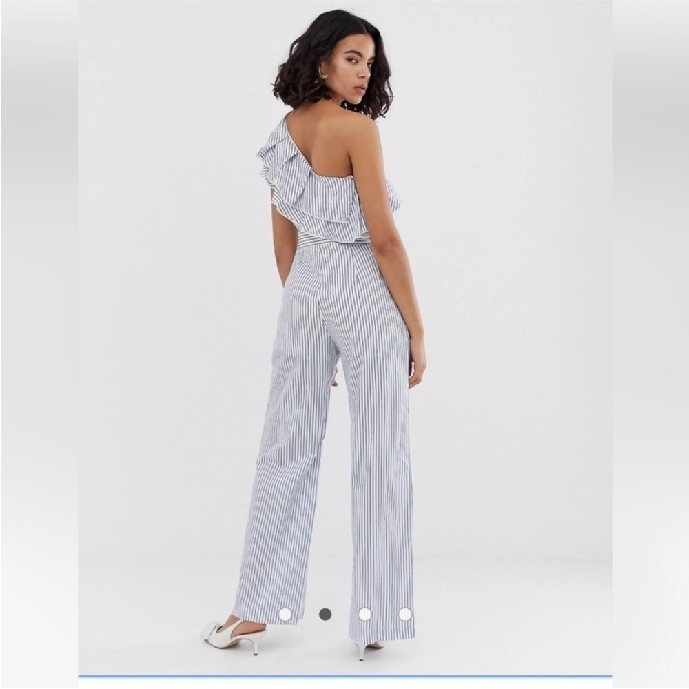 Lost Ink One-Shoulder Striped Jumpsuit. Size M - Picture 13 of 13